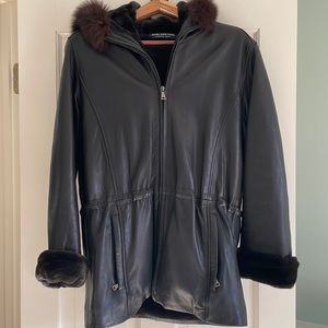Andrew Marc Genuine Leather Coat Faux Fur Lined cinch Waist 3/4 Fox Trim Hood-S
